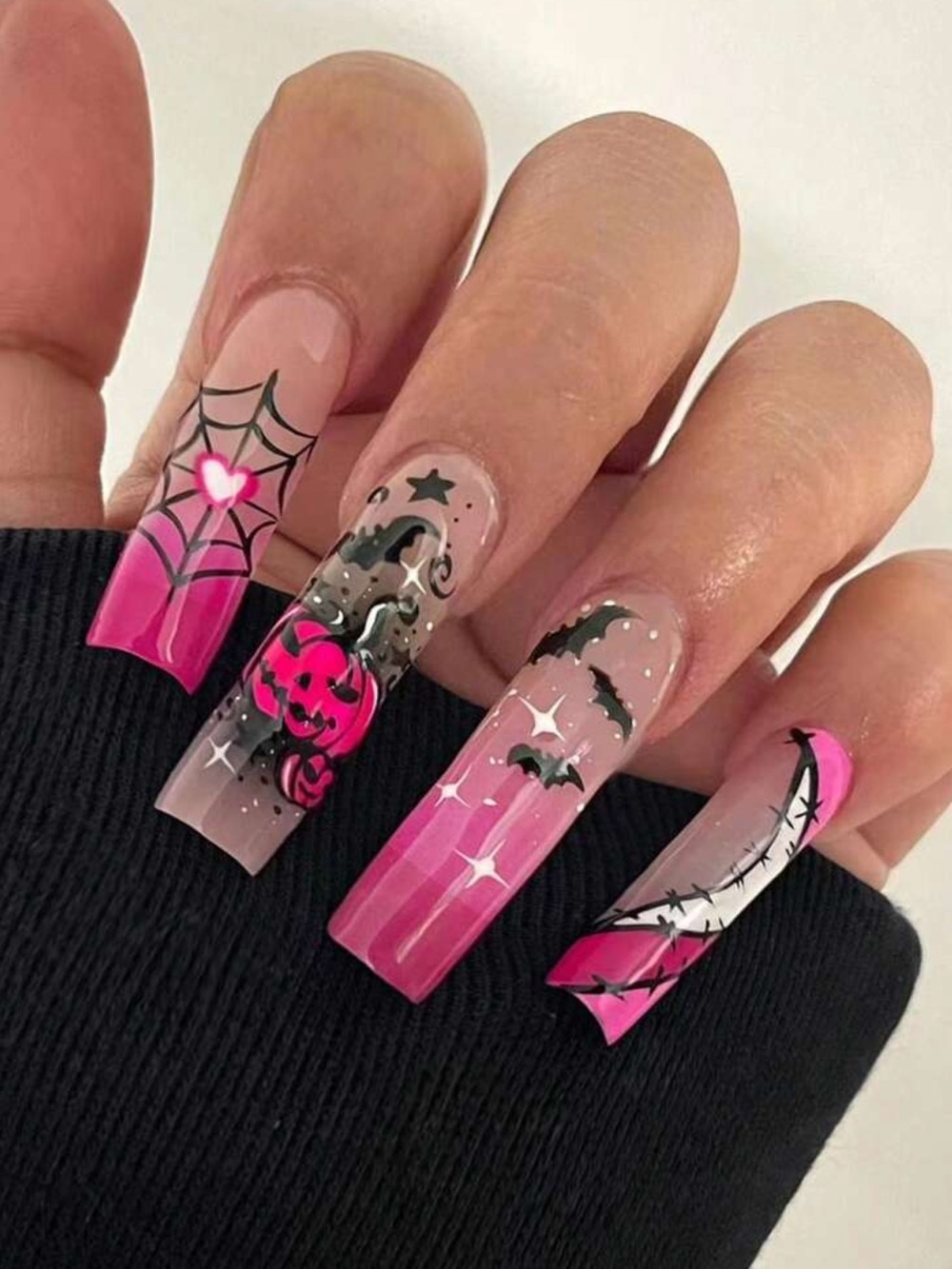 24pc Press On Nail Set from the Nail Bar 💅